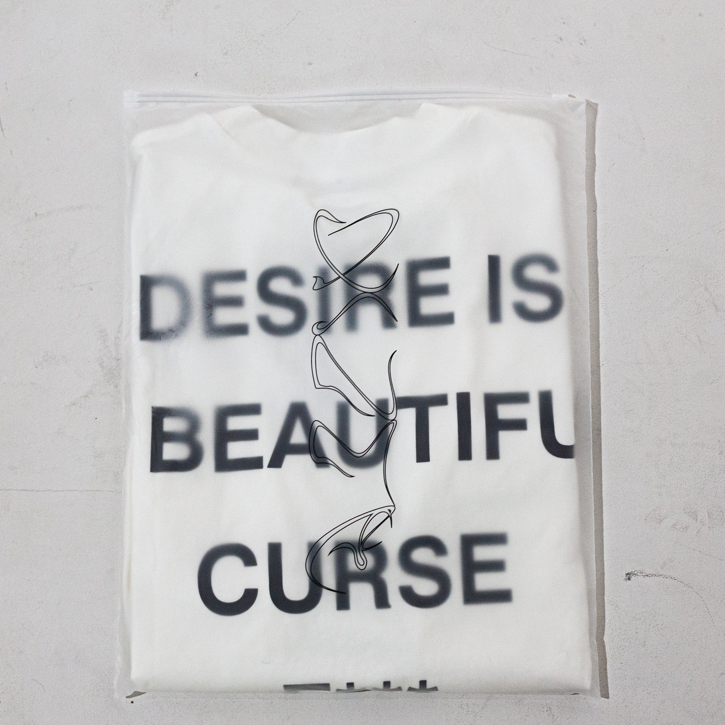 DESIRE TEE